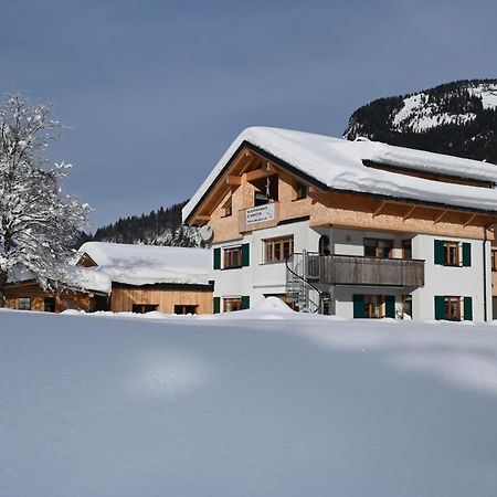 Haus Bergquell Apartment Au (Vorarlberg) Bagian luar foto