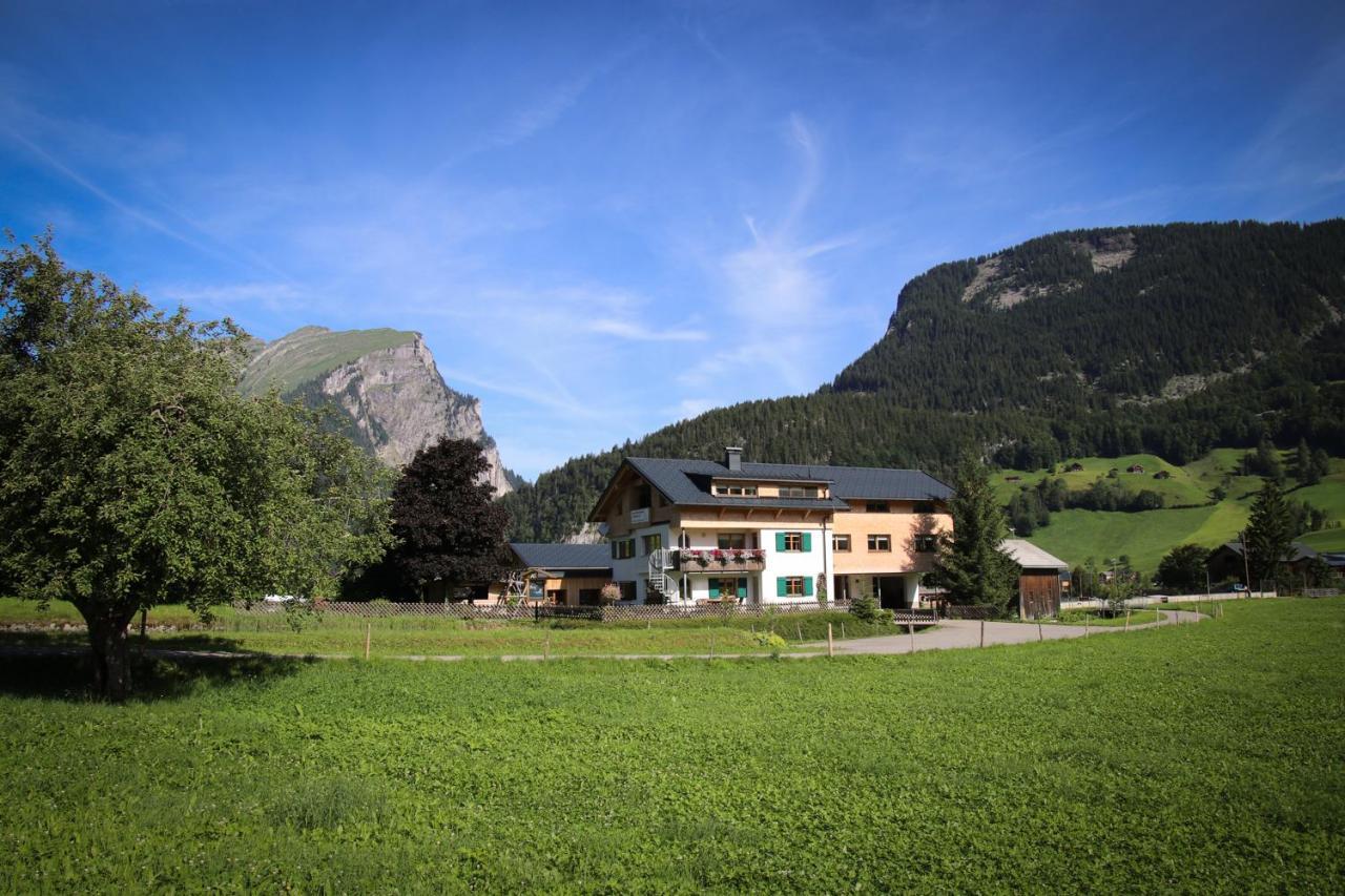 Haus Bergquell Apartment Au (Vorarlberg) Bagian luar foto